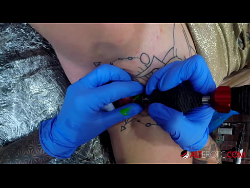 ❤️ Sully Savage, moi tatuada, tatuouse no clítoris ❤️ Porno anal a nós gl.pornjimbo.ru ❌❤